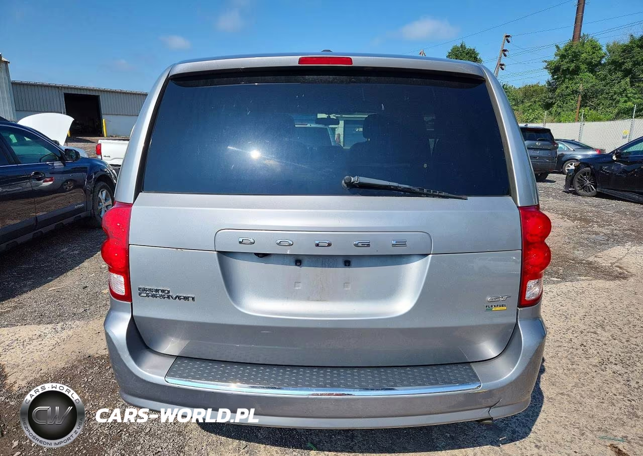 2018 Dodge Grand Caravan Gt VIN:2C4RDGEG7JR200729 - 6