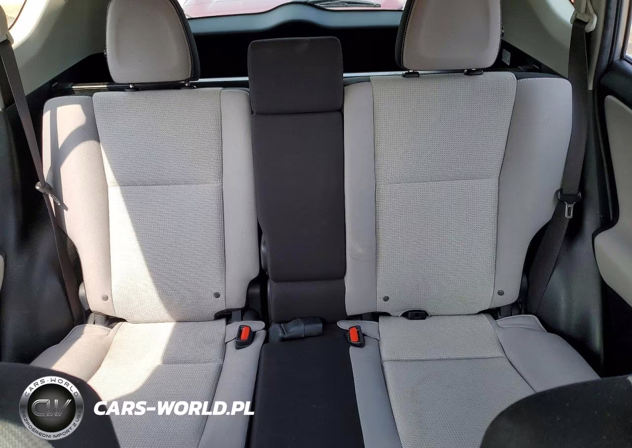 2018 Toyota Rav4 Xle VIN:JTMRFREV1JJ188182 - 10