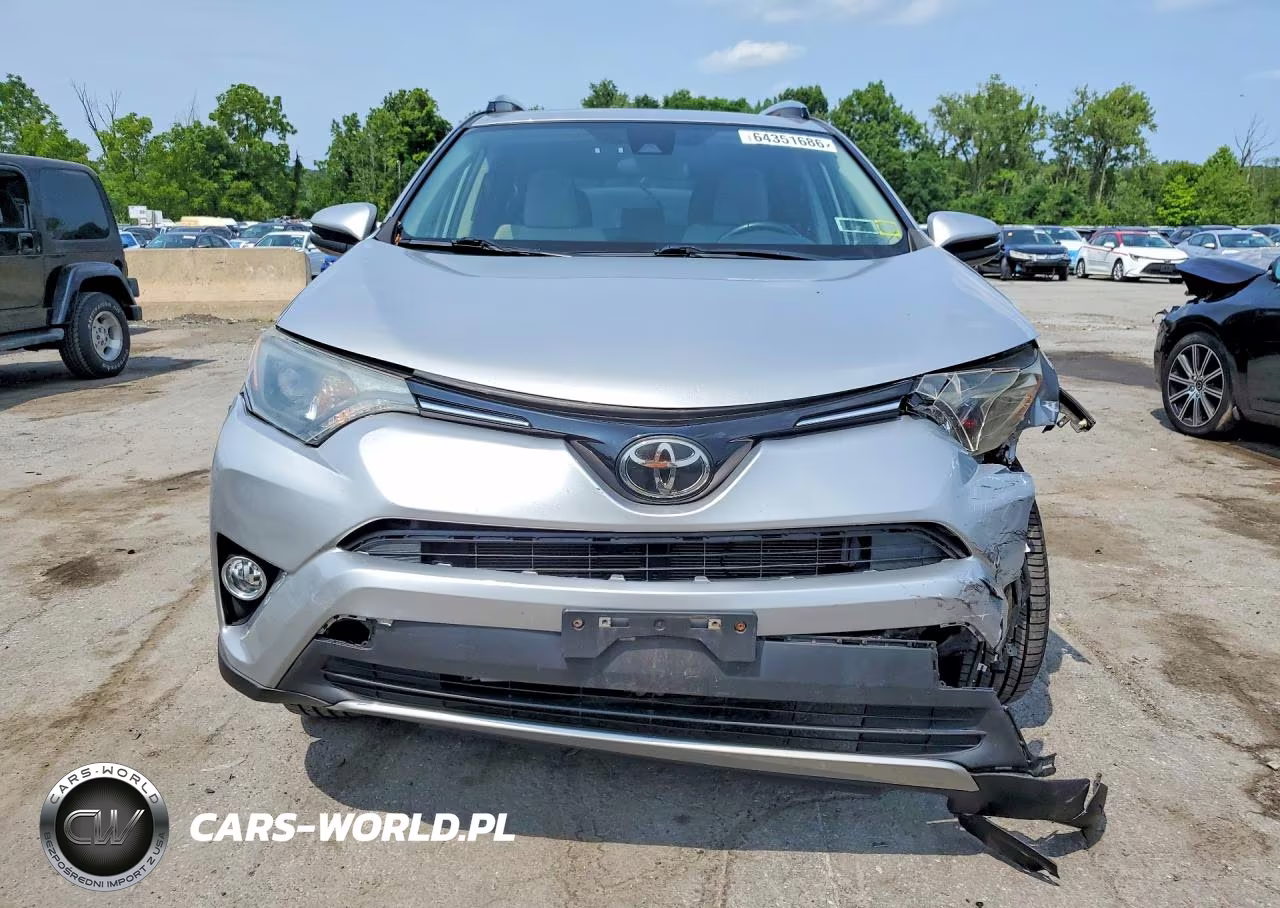 2018 Toyota Rav4 Xle VIN:JTMRFREV1JJ188182 - 5