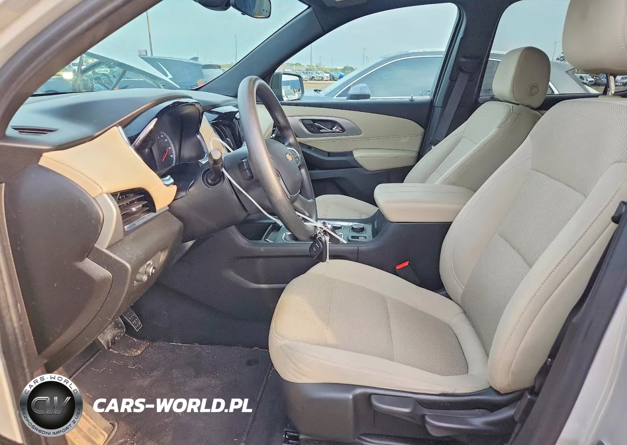 2022 Chevrolet Traverse Ls VIN:1GNERFKW4NJ107593 - 7