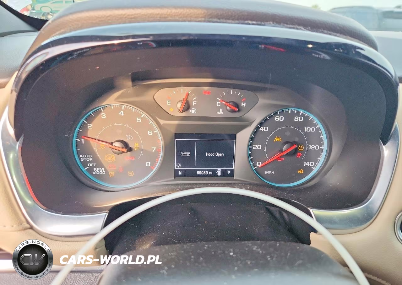 2022 Chevrolet Traverse Ls VIN:1GNERFKW4NJ107593 - 9