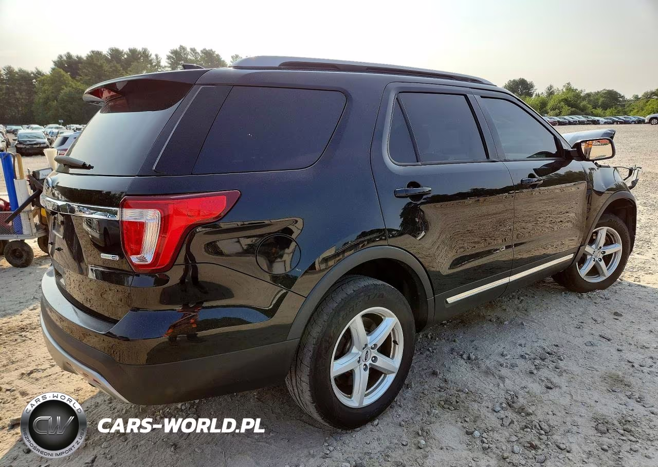 2016 Ford Explorer Xlt VIN:1FM5K8DH7GGC28542 - 3