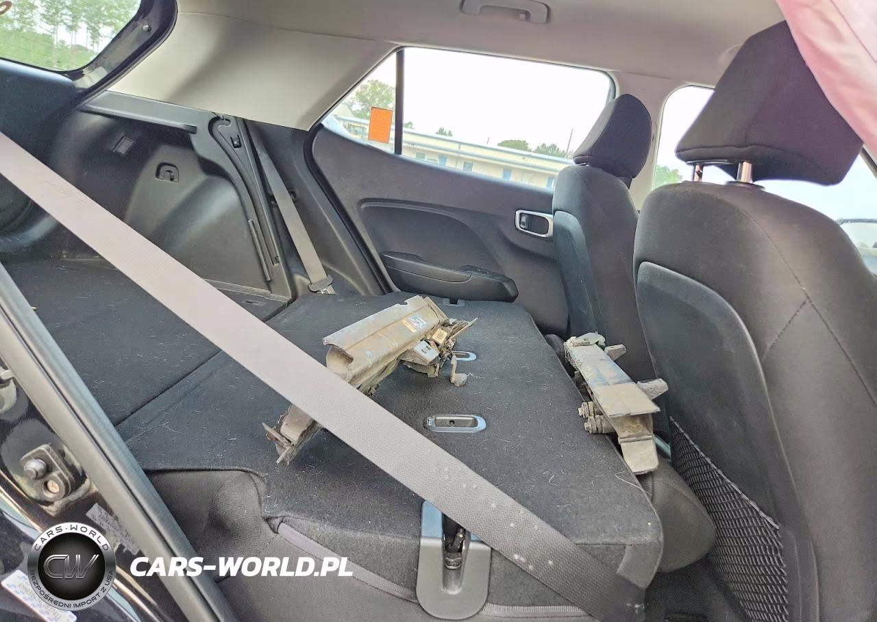 2020 Hyundai Venue Se VIN:KMHRB8A34LU037411 - 10