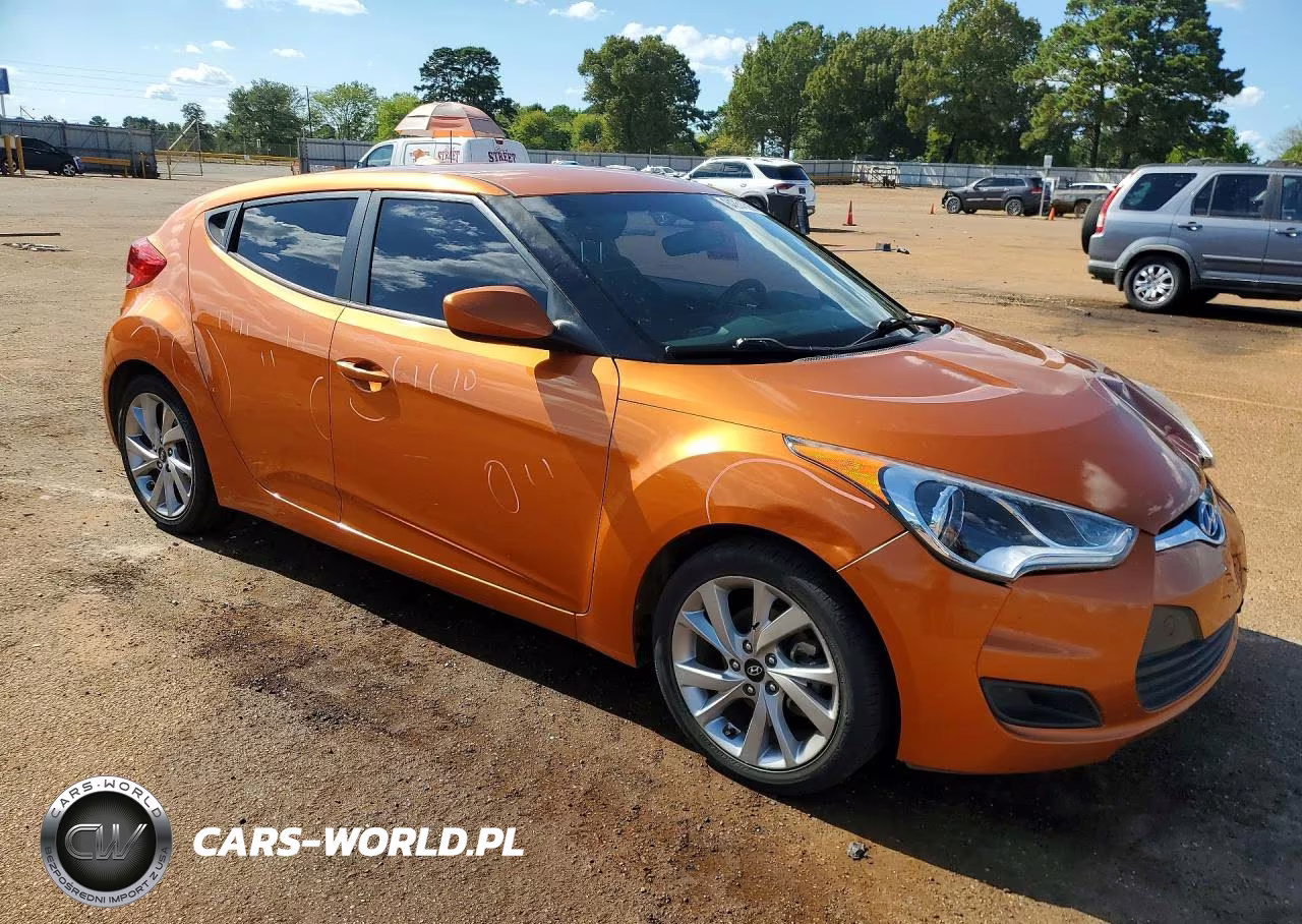 2016 Hyundai Veloster Base VIN:KMHTC6AD3GU261386 - 4