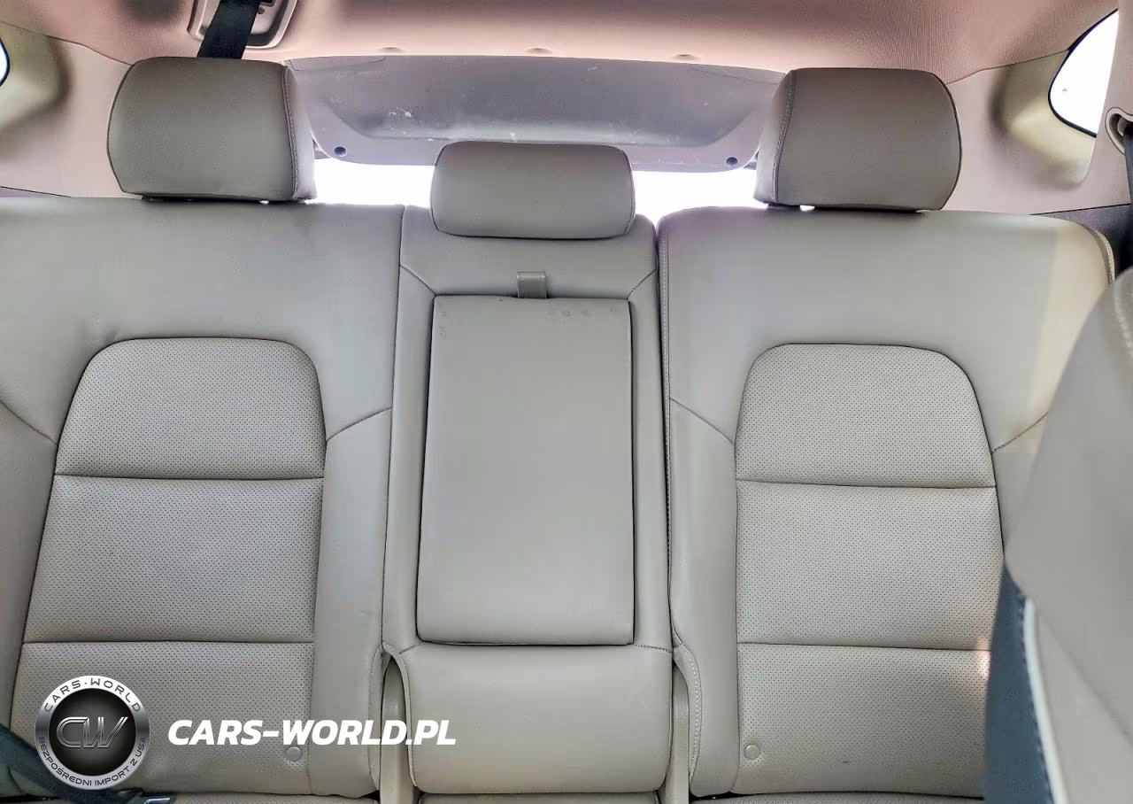 2020 Hyundai Tucson Limited VIN:KM8J3CAL4LU240988 - 10