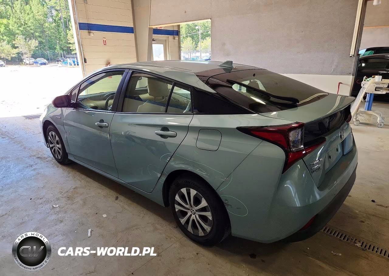 2019 Toyota Prius Xle Awd-E VIN:JTDL9RFU3K3006152 - 2