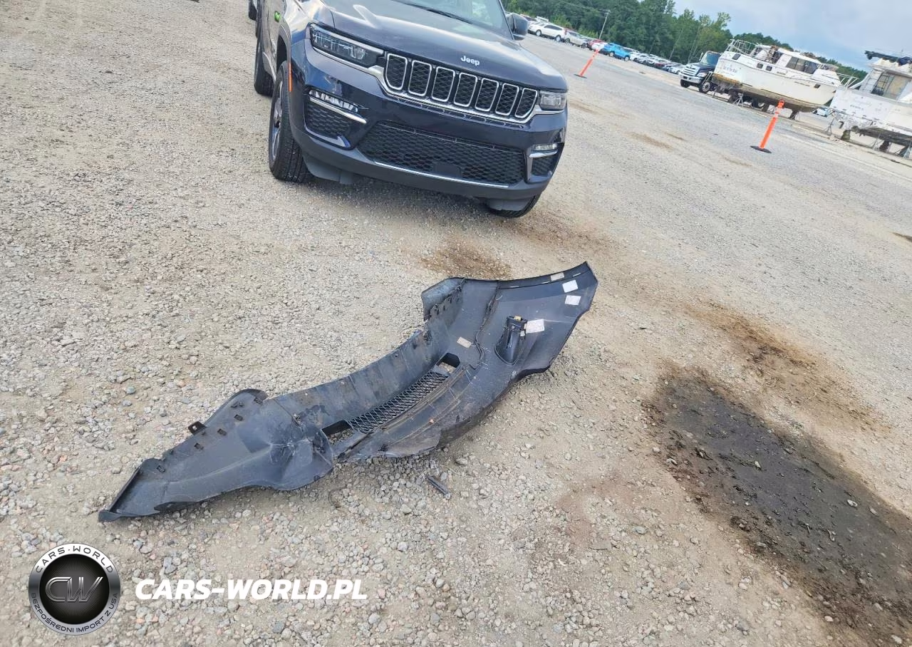 2013 Jeep Grand Cherokee Laredo VIN:1C4RJEAG0DC534536 - 13