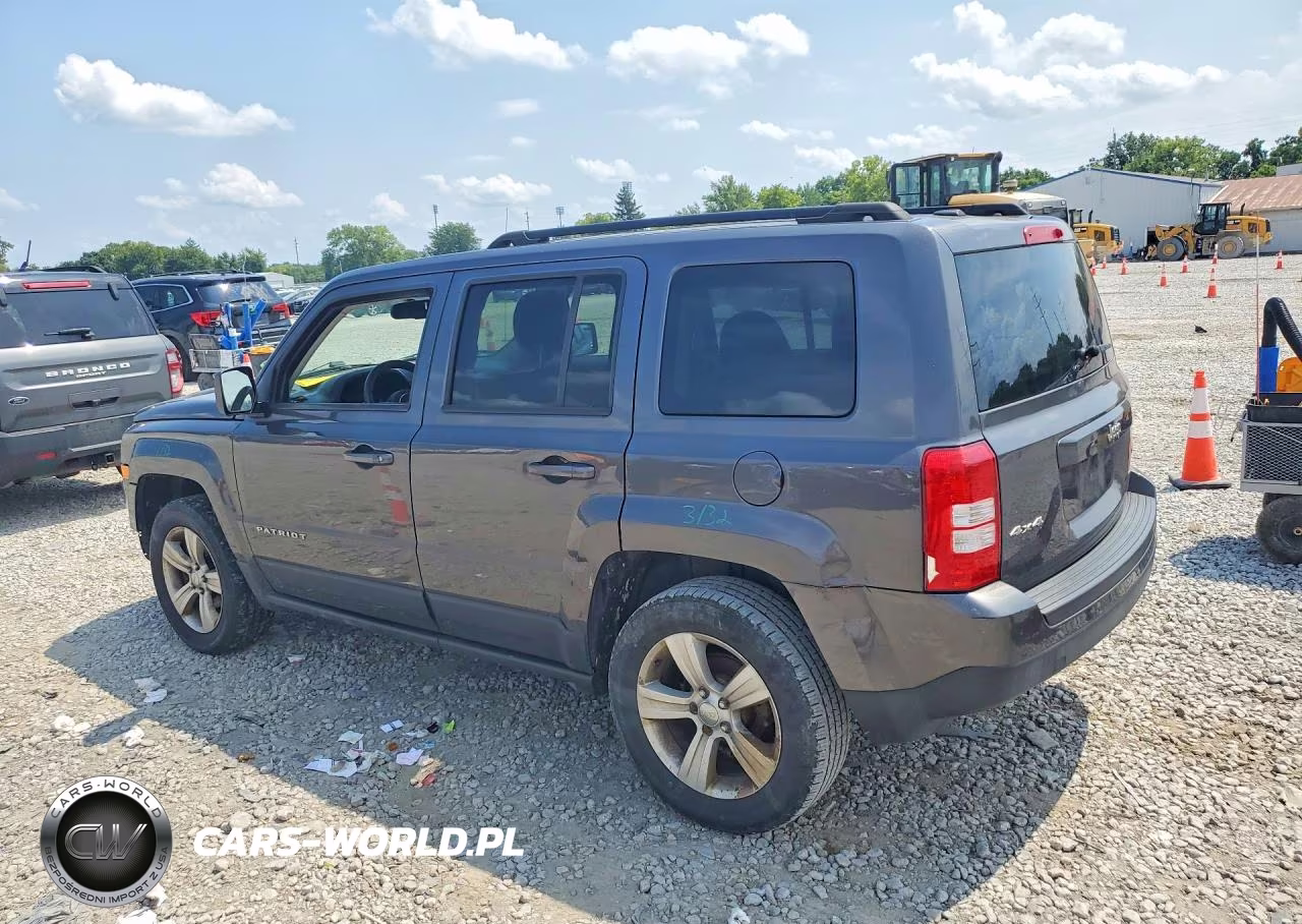 2016 Jeep Patriot Latitude VIN:1C4NJRFB6GD668260 - 2