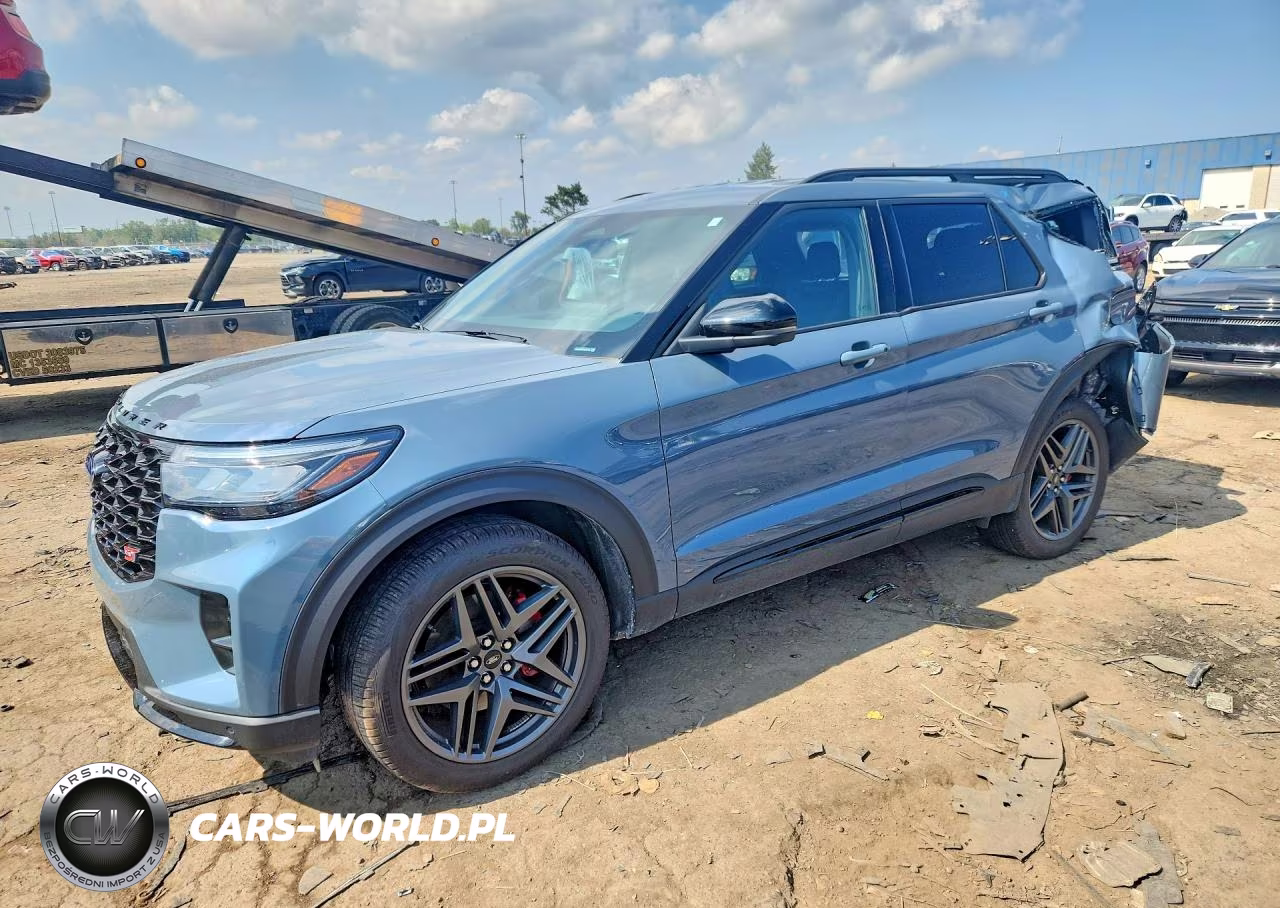 2026 Ford Explorer St – zdjęcie 1 z 13