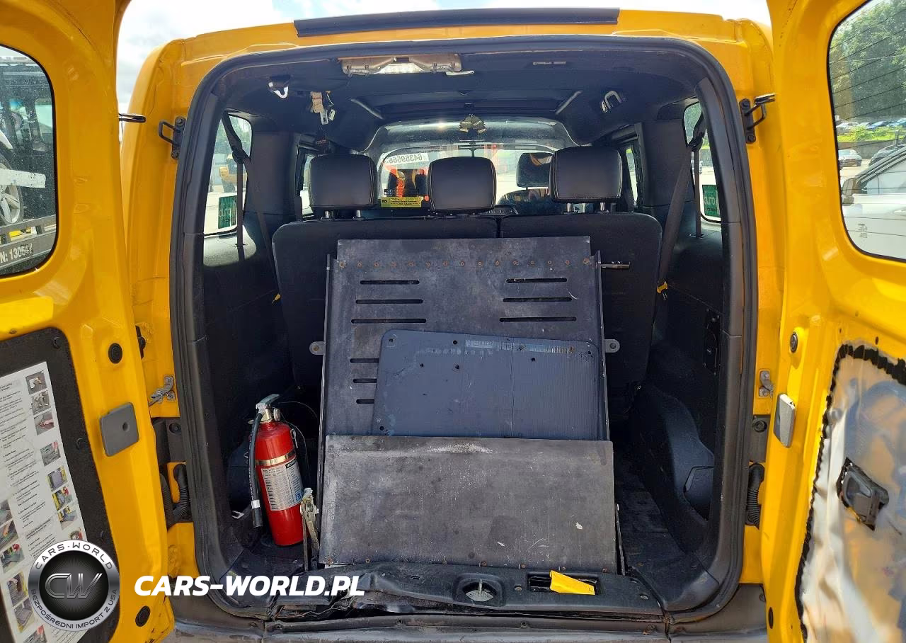 2016 Nissan Nv200 Taxi VIN:3N8CM0JT2GK700524 - 11