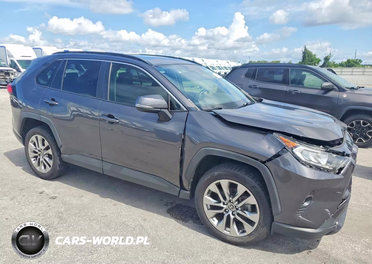 2020 Toyota Rav4 Xle Premium VIN:JTMC1RFV1LJ017101 - 4
