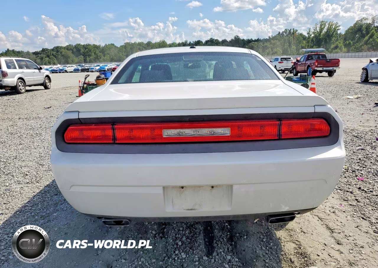 2013 Dodge Challenger Sxt VIN:2C3CDYAG9DH647594 - 6