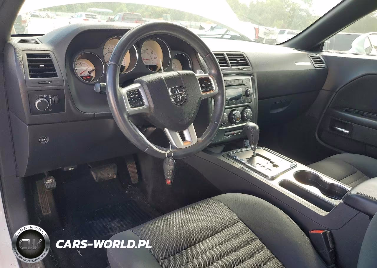 2013 Dodge Challenger Sxt VIN:2C3CDYAG9DH647594 - 8