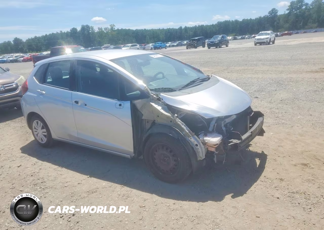 2015 Honda Fit Lx VIN:3HGGK5H53FM707588 - 4