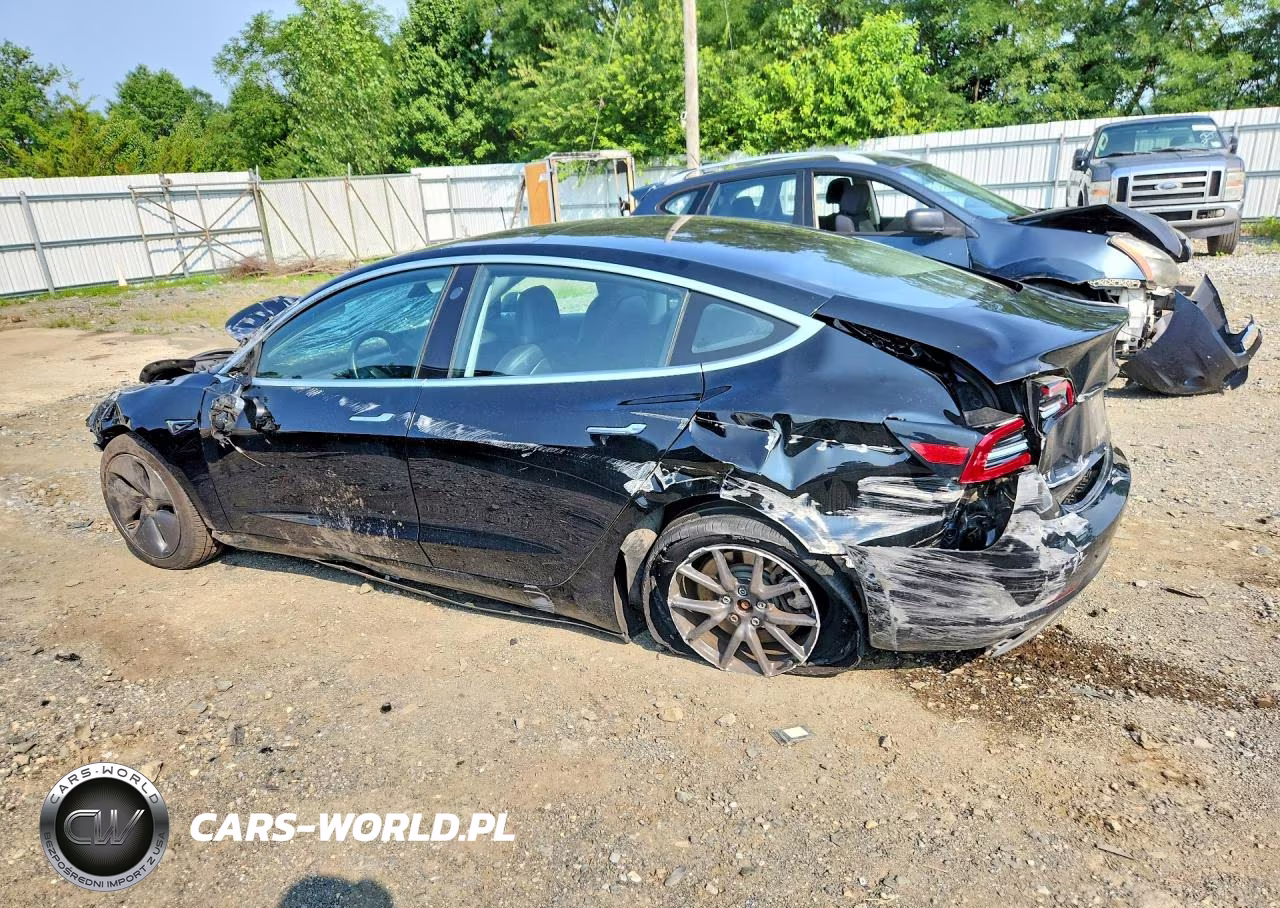 2018 Tesla Model 3 VIN:5YJ3E1EA2JF025510 - 2