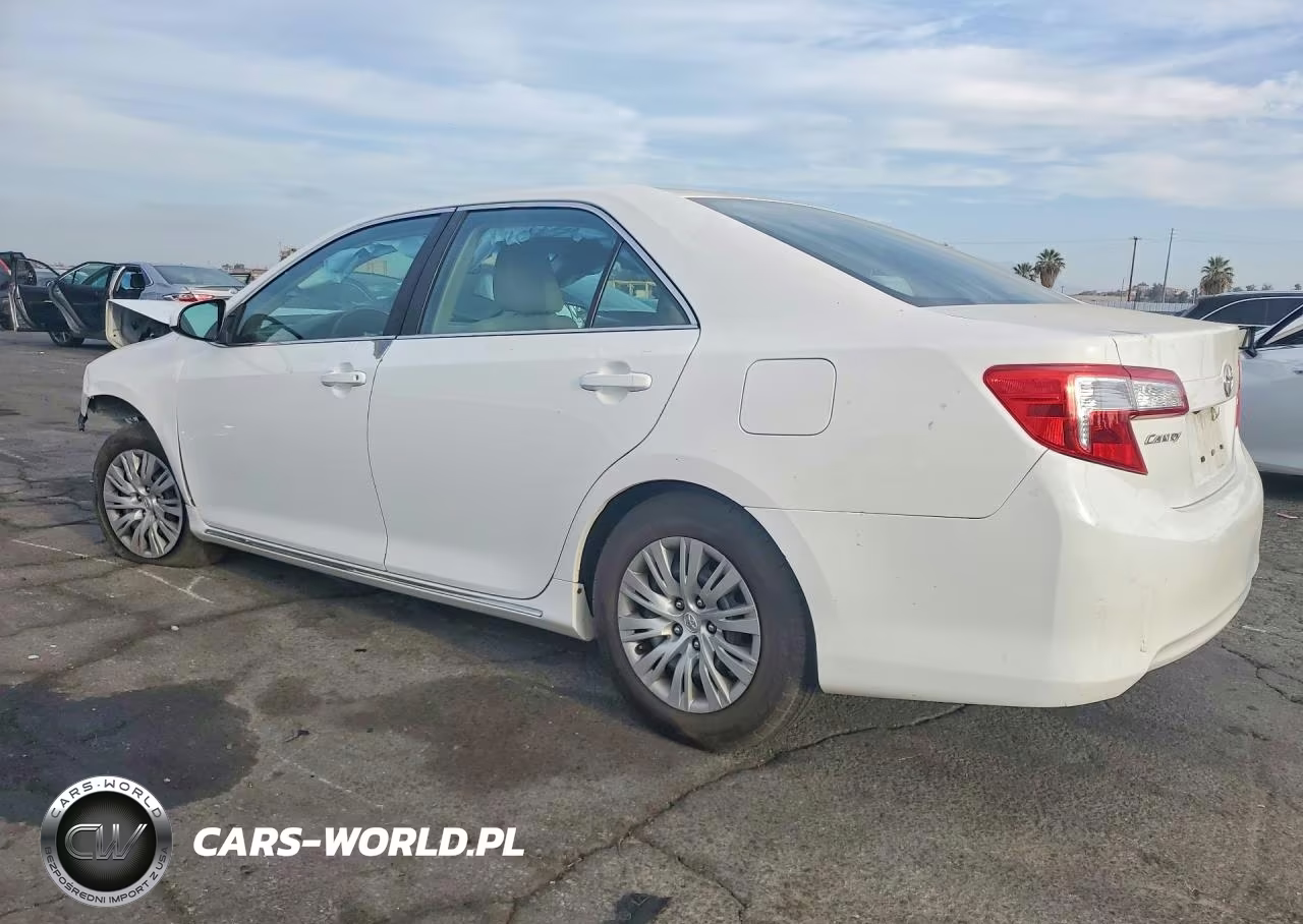 2014 Toyota Camry Le VIN:4T4BF1FK5ER380234 - 2