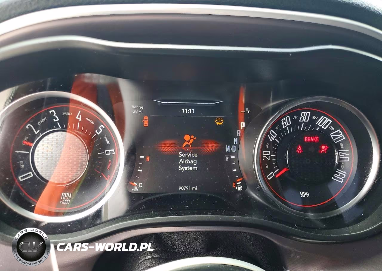 2021 Dodge Challenger Sxt VIN:2C3CDZAG1MH568247 - 9