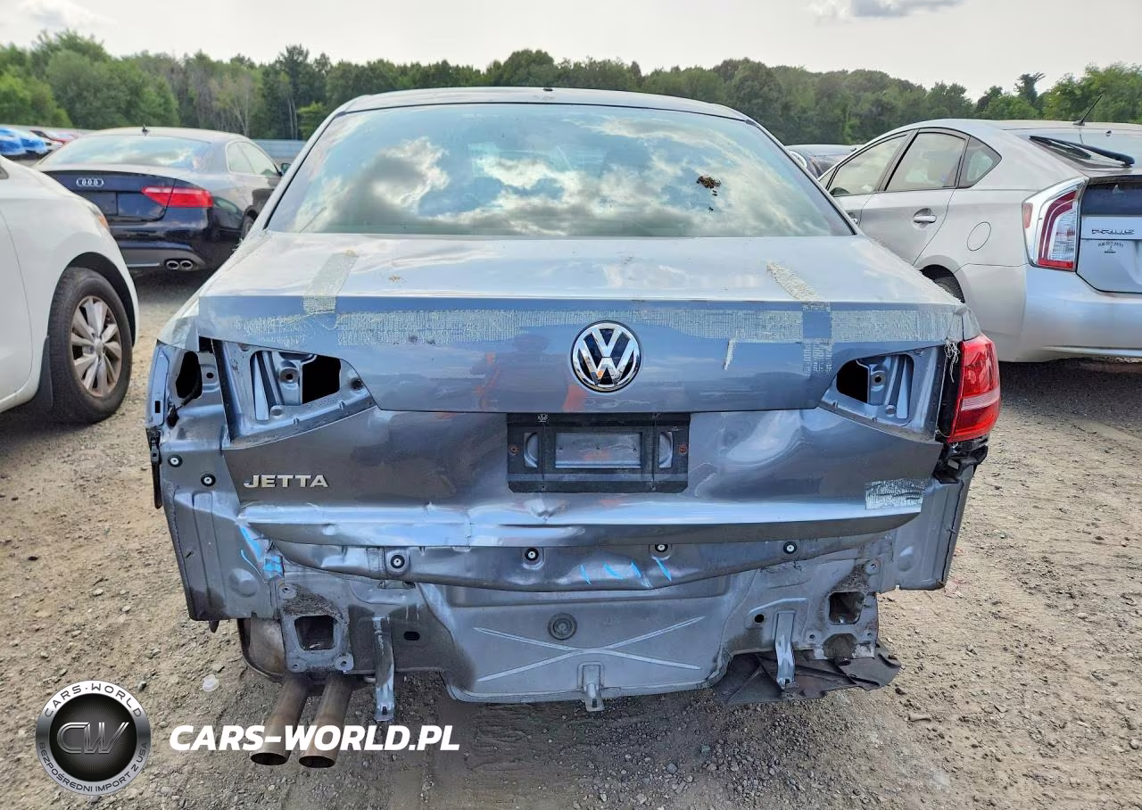 2015 Volkswagen Jetta Base VIN:3VW2K7AJ3FM341639 - 6