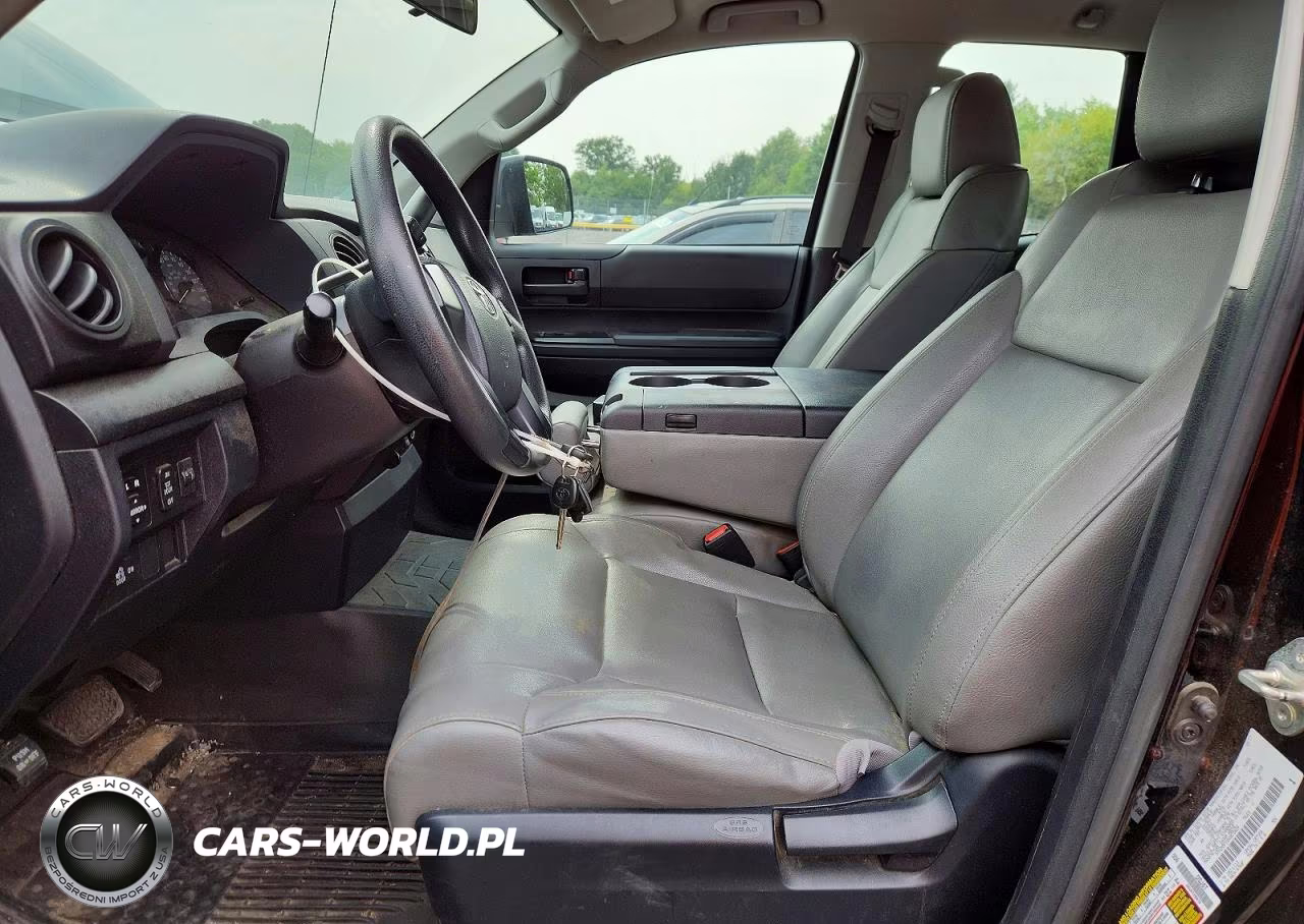 2017 Toyota Tundra VIN:5TFUM5F1XHX073429 - 7