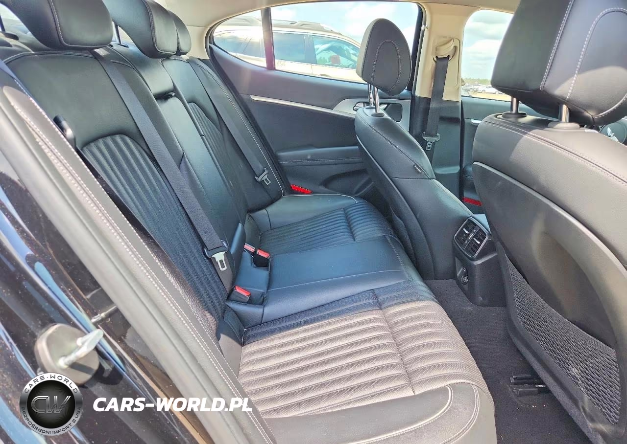 2022 Genesis G70 3.3T Standard VIN:KMTG54TE2NU096164 - 10