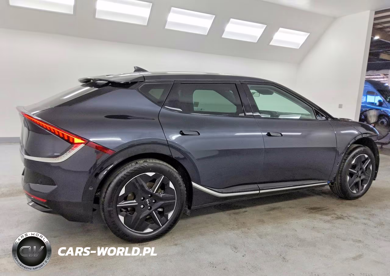 2025 Kia Ev6 Wind VIN:5XYC34JA2SG011355 - 3