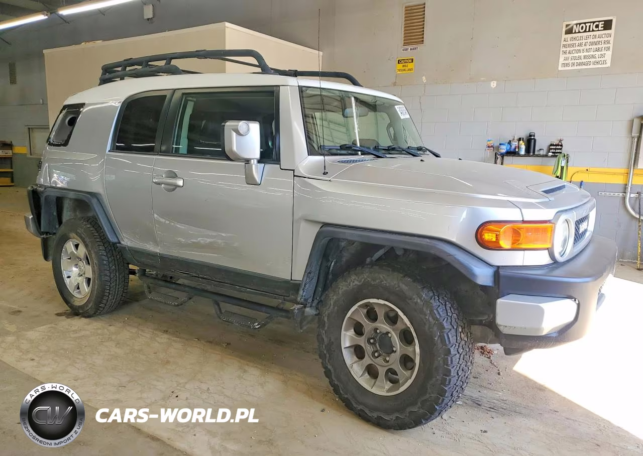 2007 Toyota Fj Cruiser Base VIN:JTEBU11F670096521 - 4