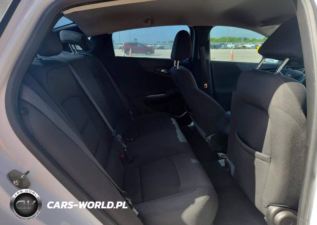 2019 Chevrolet Malibu Ls VIN:1G1ZB5ST0KF228448 - 10
