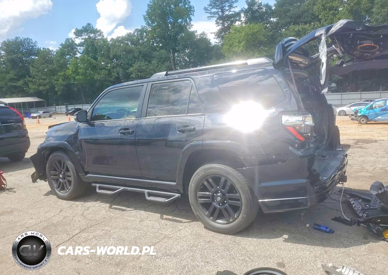 2020 Toyota 4Runner Nightshade Edition VIN:JTEBU5JR9L5819275 - 2