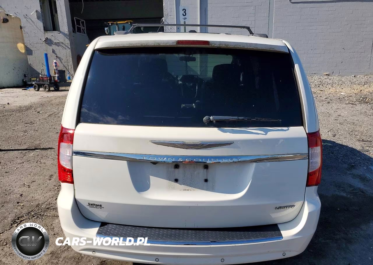 2011 Chrysler Town & Country Limited VIN:2A4RR6DG4BR745294 - 6