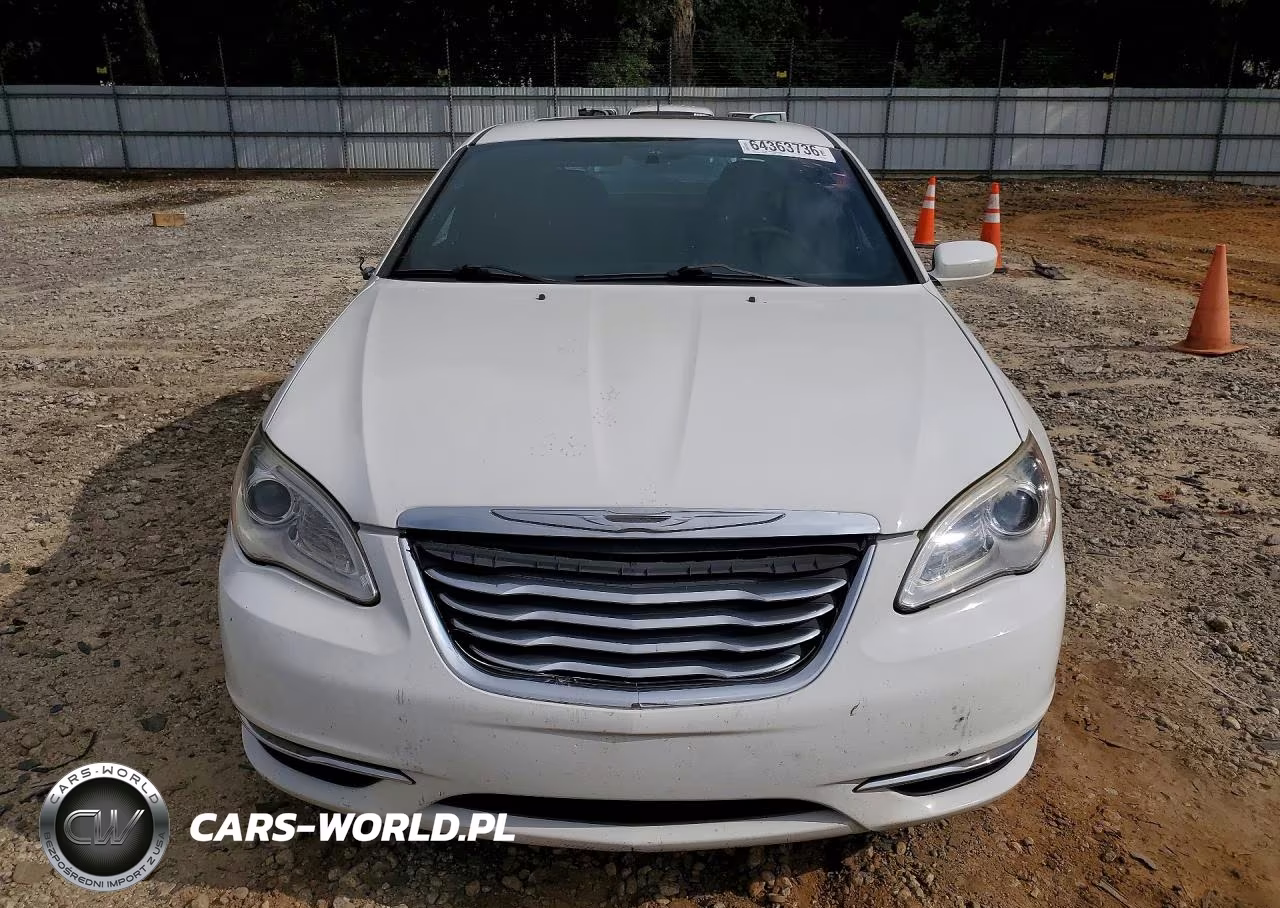 2011 Chrysler 200 Touring VIN:1C3BC1FG4BN548281 - 5