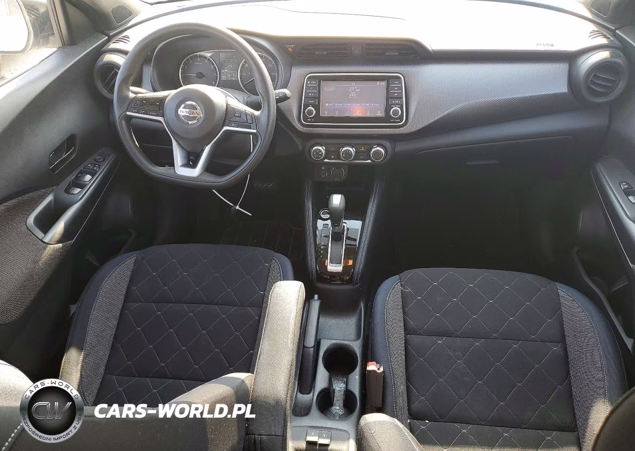 2018 Nissan Kicks S VIN:3N1CP5CU3JL538218 - 8