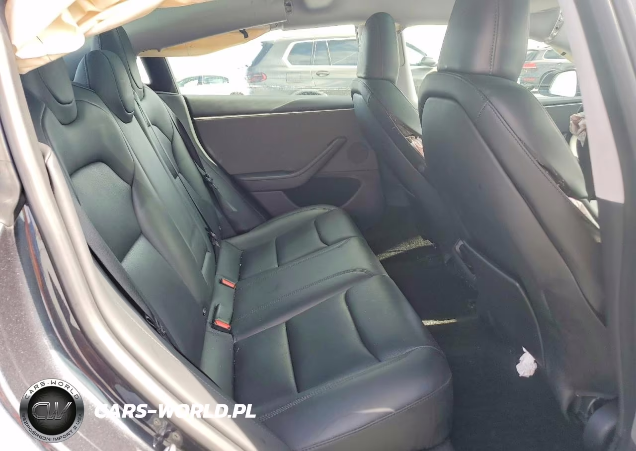 2025 Tesla Model 3 VIN:5YJ3E1EA4SF936018 - 10