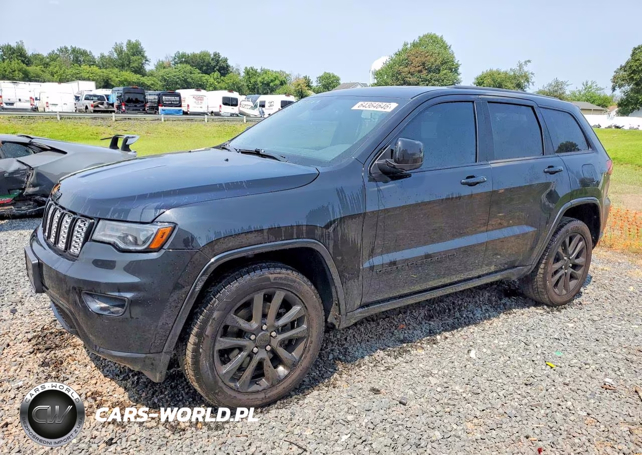 2022 Jeep Grand Cherokee Laredo E – zdjęcie 1 z 13