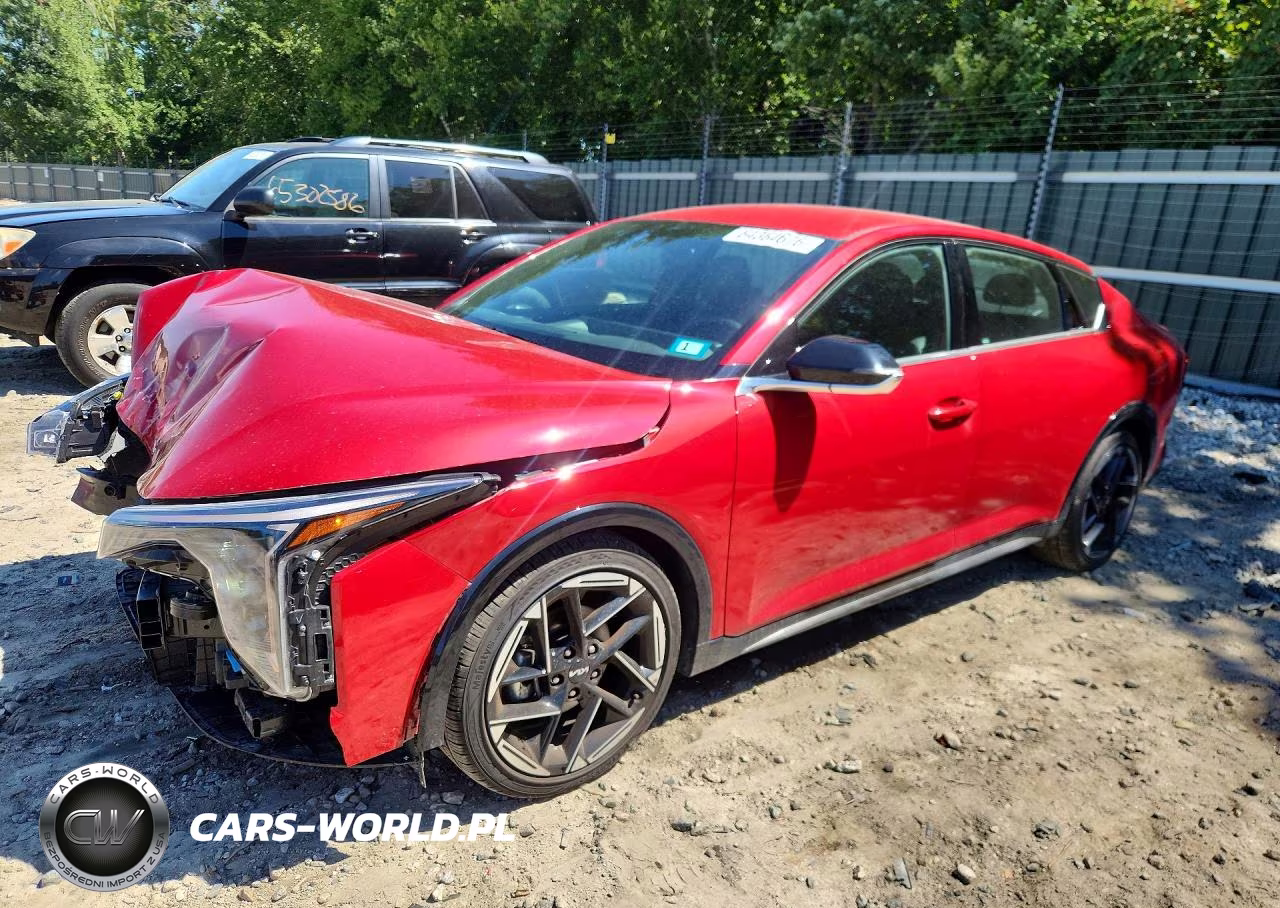 2025 Kia K4 Gt Line VIN:3KPFW4DE7SE035599 - 1
