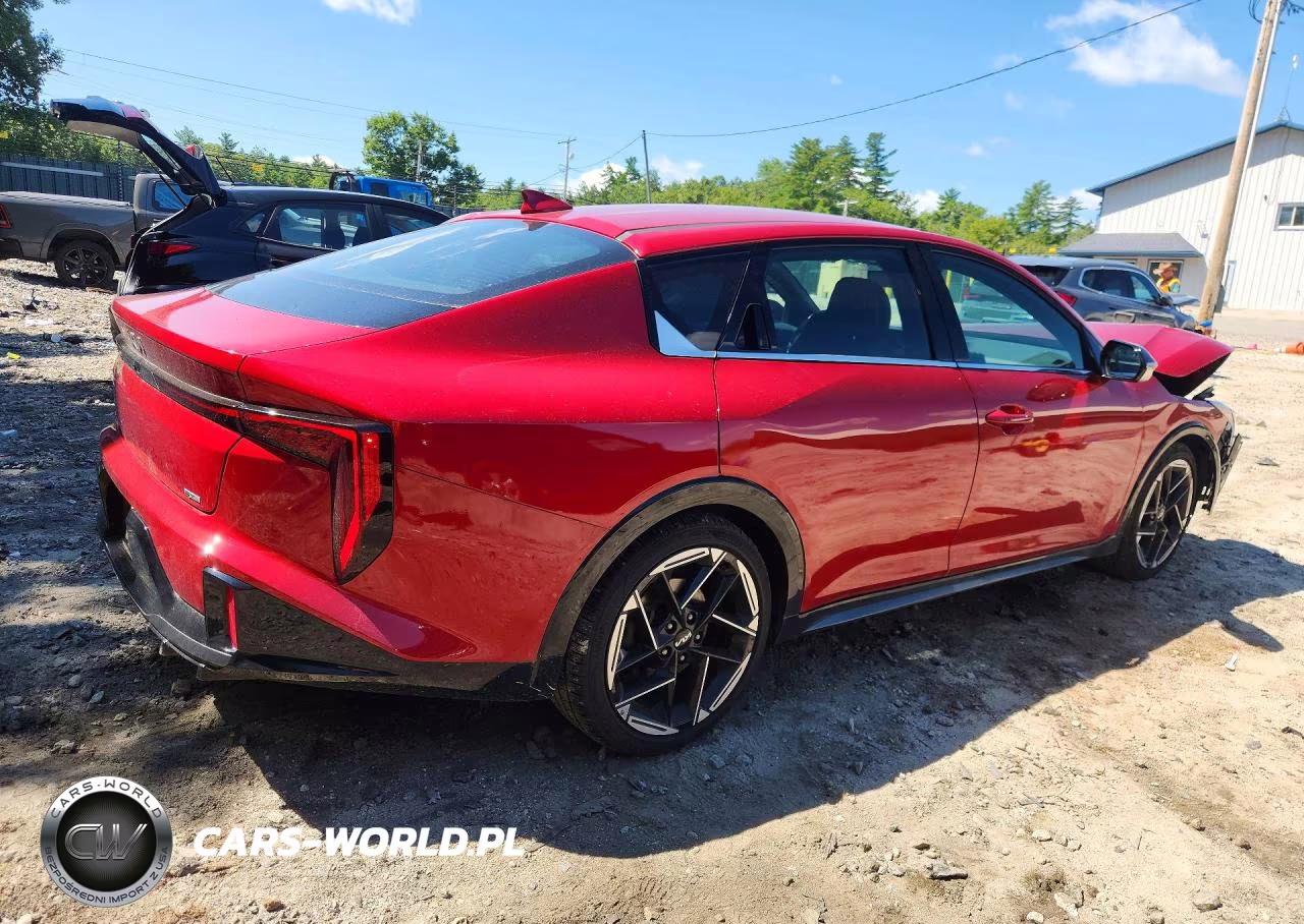 2025 Kia K4 Gt Line VIN:3KPFW4DE7SE035599 - 3