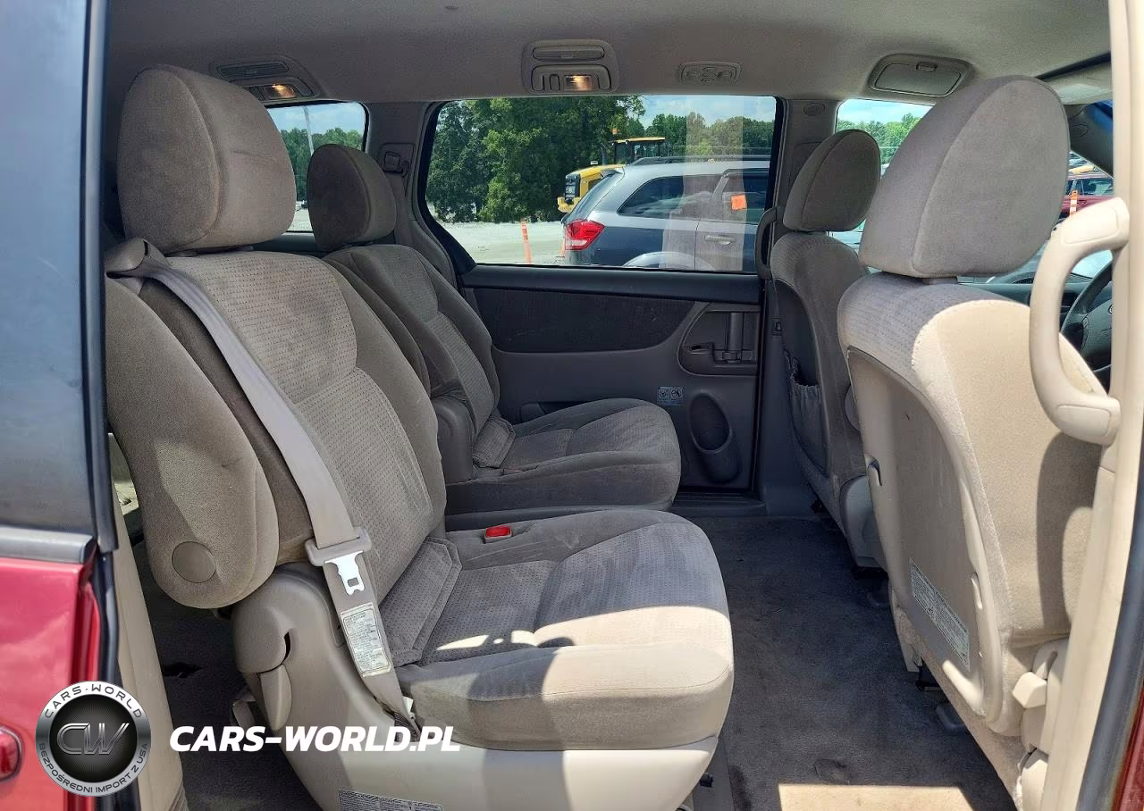 2010 Toyota Sienna Le 7-Passenger VIN:5TDKK4CC3AS341570 - 11