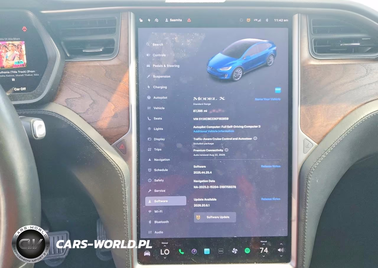 2019 Tesla Model X VIN:5YJXCBE22KF192859 - 9