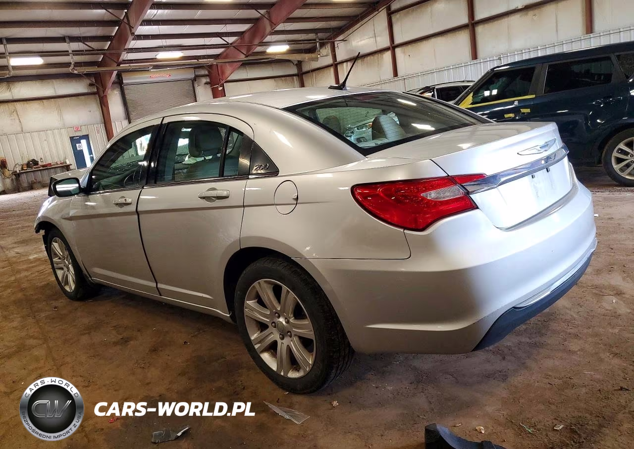 2012 Chrysler 200 Touring VIN:1C3CCBBB5CN131841 - 2