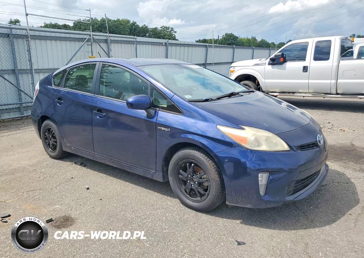 2012 Toyota Prius Two VIN:JTDKN3DU4C0334562 - 4