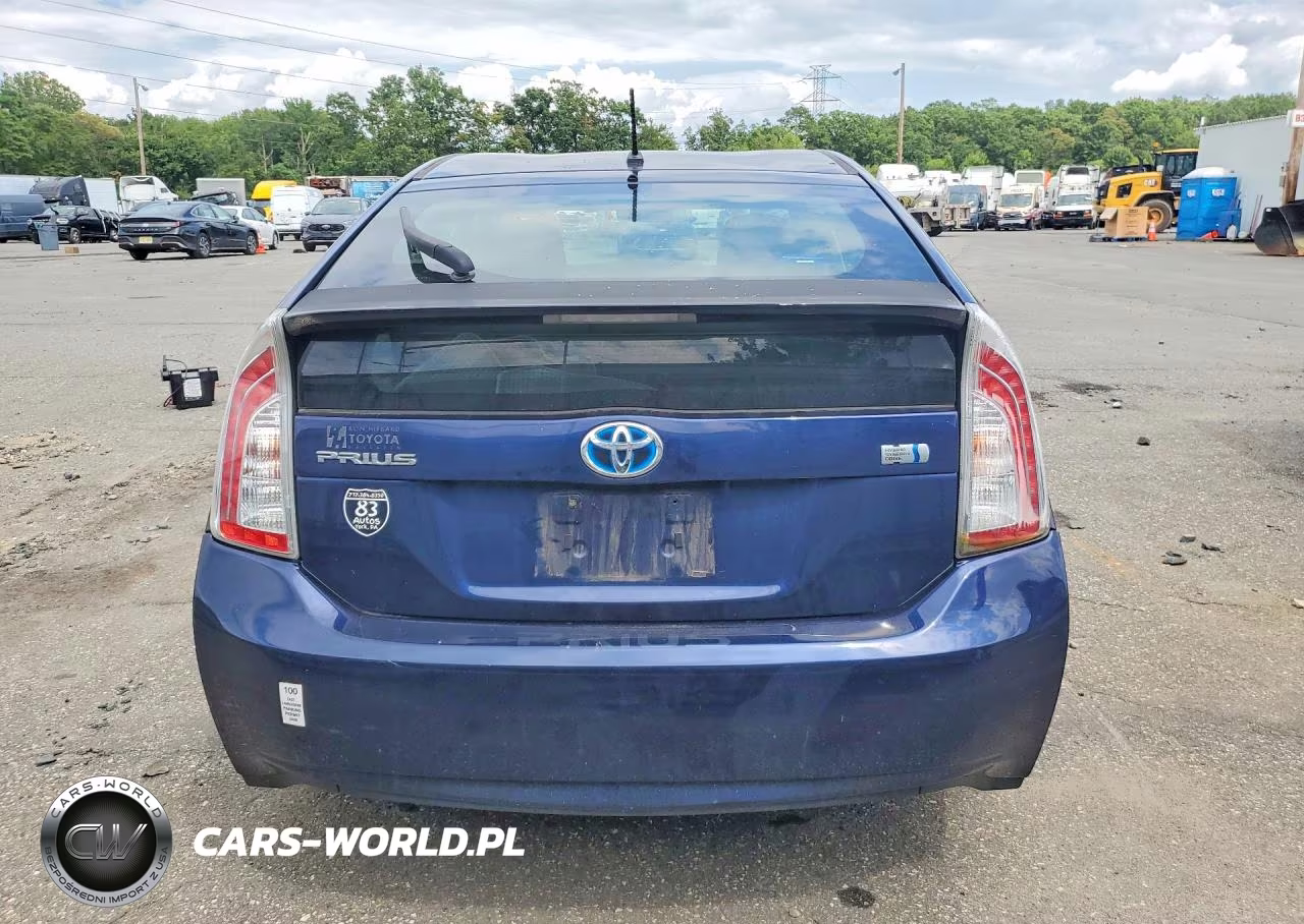 2012 Toyota Prius Two VIN:JTDKN3DU4C0334562 - 6