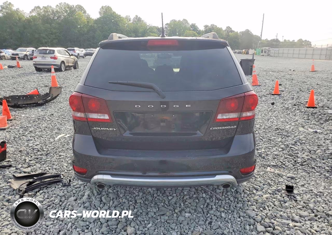 2017 Dodge Journey Crossroad VIN:3C4PDCGG1HT672817 - 6