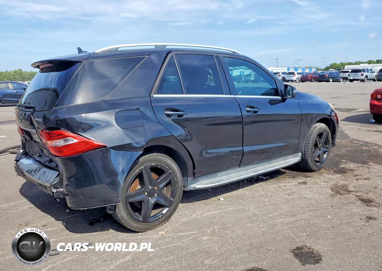 2015 Mercedes-Benz Ml 400 4Matic VIN:4JGDA5GB7FA594457 - 3