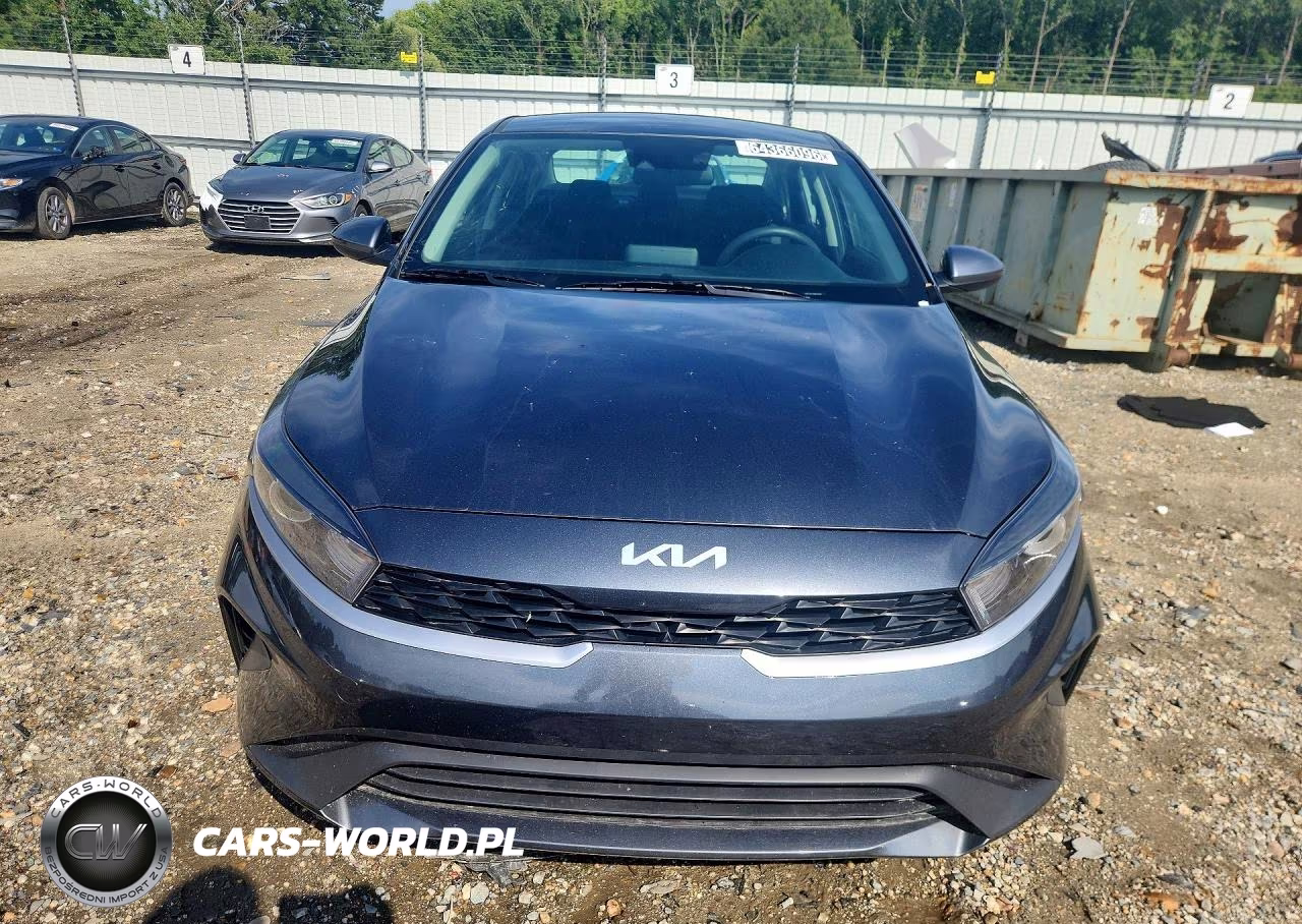 2024 Kia Forte Lxs VIN:3KPF24AD7RE832579 - 5