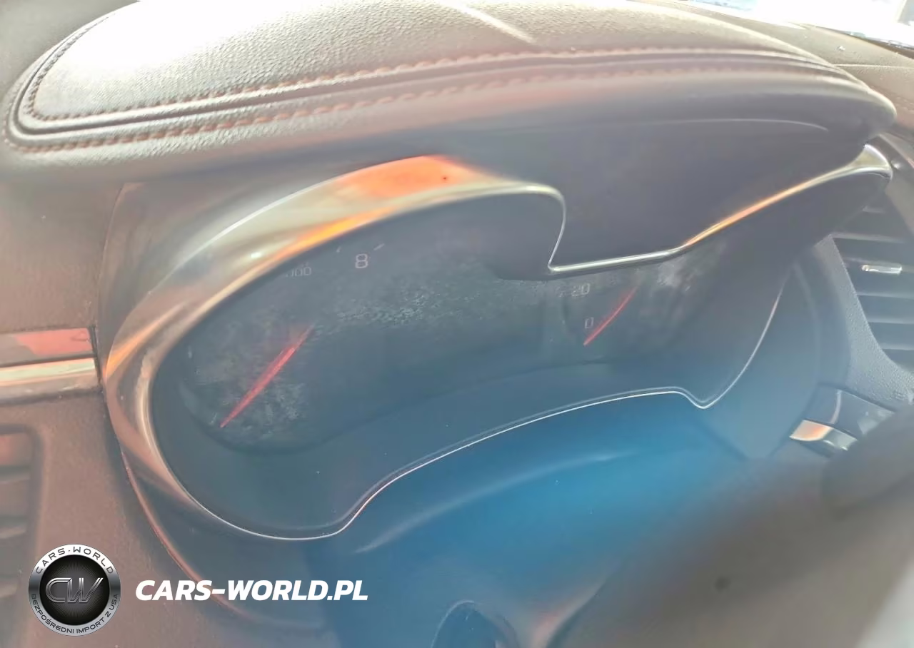 2018 Chevrolet Impala Lt VIN:1G1105SA8JU137343 - 9