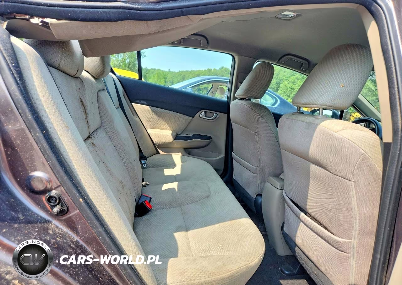 2014 Honda Civic Hybrid VIN:19XFB4F26EE200660 - 10