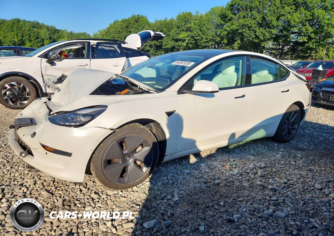 2022 Tesla Model 3 – zdjęcie 1 z 12