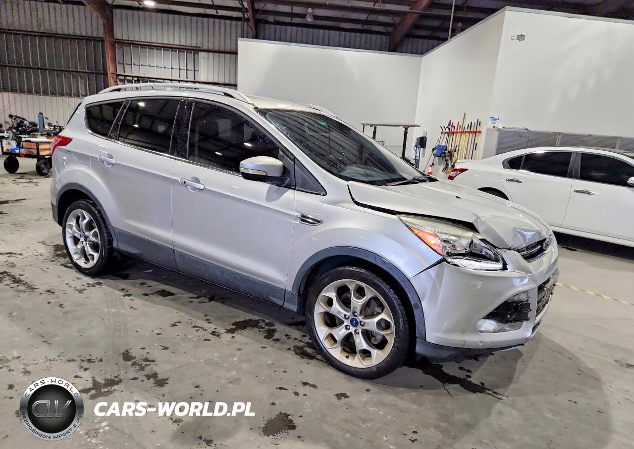 2016 Ford Escape Titanium VIN:1FMCU0J94GUA74325 - 4