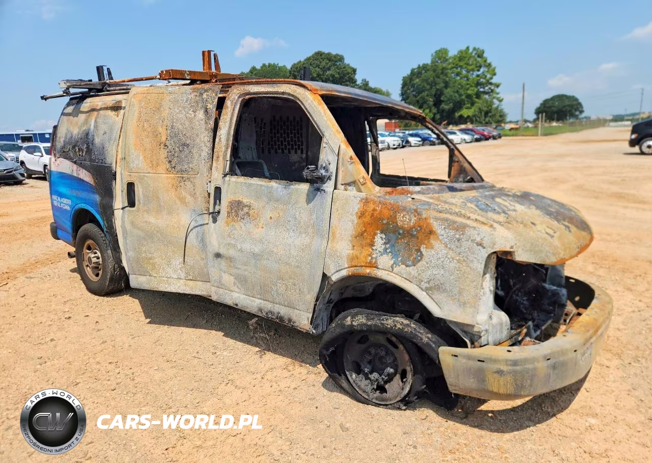 2022 GMC Savana G2500 VIN:1GTW7AFP0N1286532 - 4