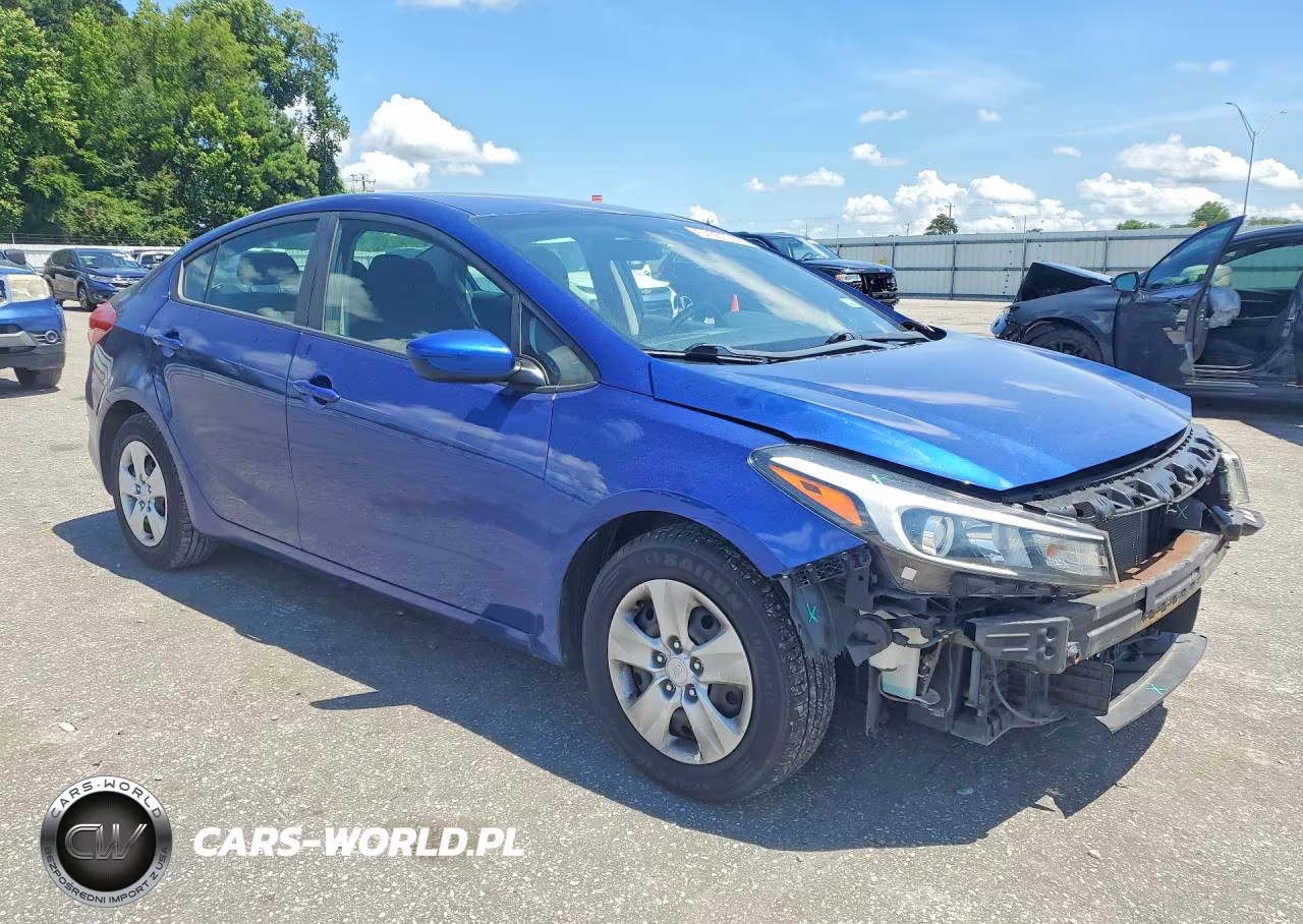 2017 Kia Forte Lx VIN:3KPFK4A73HE149982 - 4