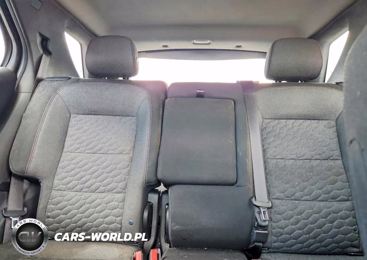 2018 Chevrolet Equinox Lt VIN:3GNAXJEV4JS561555 - 10